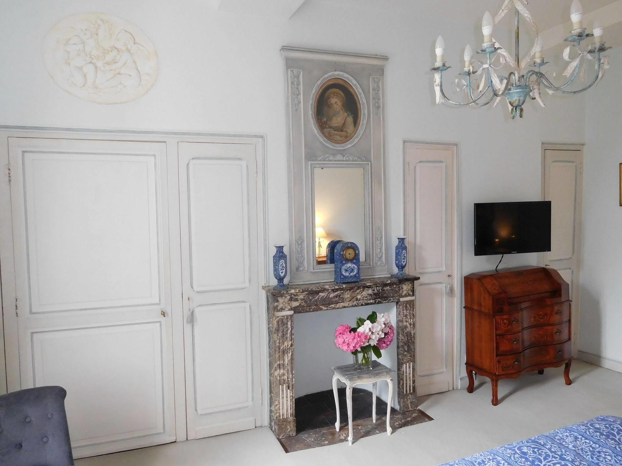 Chambres D'Hotes Chateau De Courcelette Hem Eksteriør billede